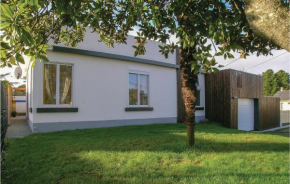 Nice home in La Baule w/ Outdoor swimming pool, WiFi and 2 Bedrooms